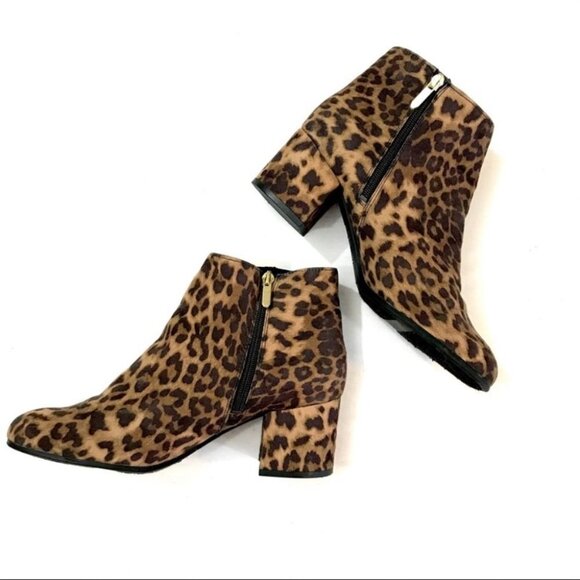Libby Edelman Leopard Print Chunky Boots Sz 6.5 - Picture 1 of 11